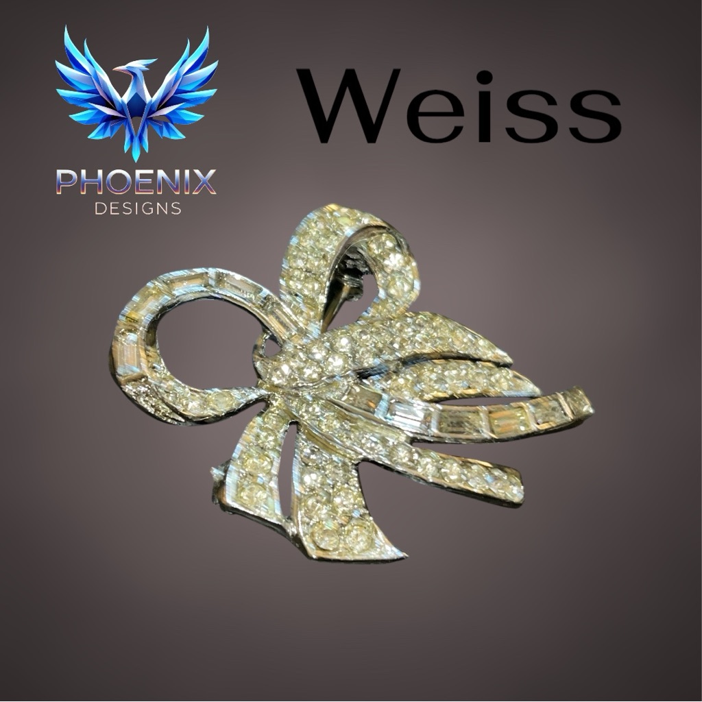 Albert Weiss Sparkling Silver Crystal Brooch 39$